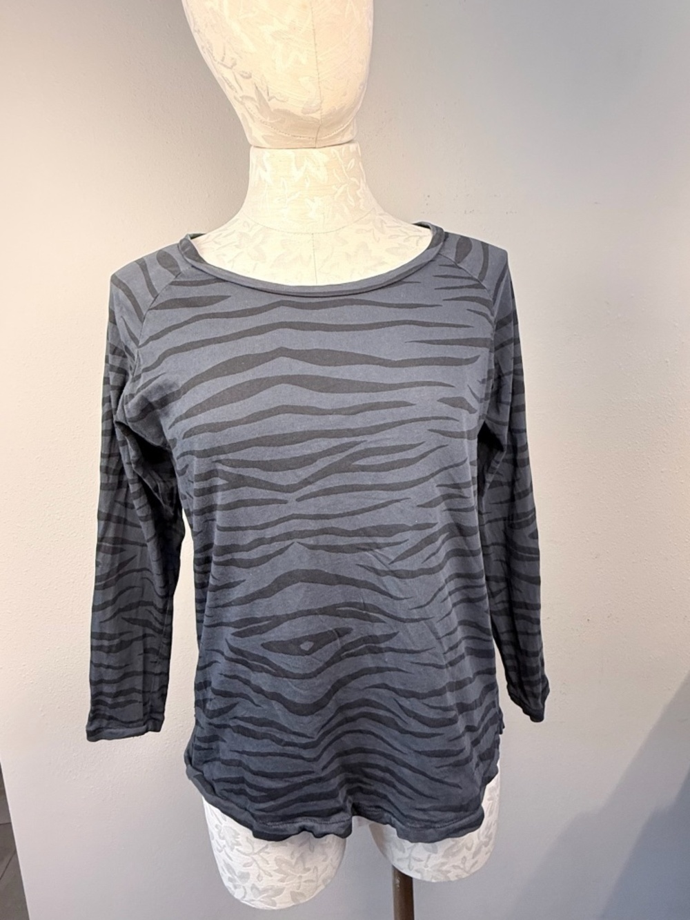 Ragdoll Zebra Print Long Sleeve Top M